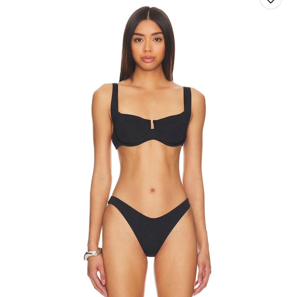 L Space Camellia Top In Black